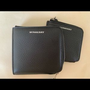 Burberry “Marais” 2-zip square wallet (Black/Jade) NWT